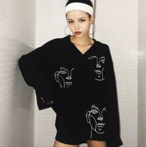 Black Graphic Face Print Blouse